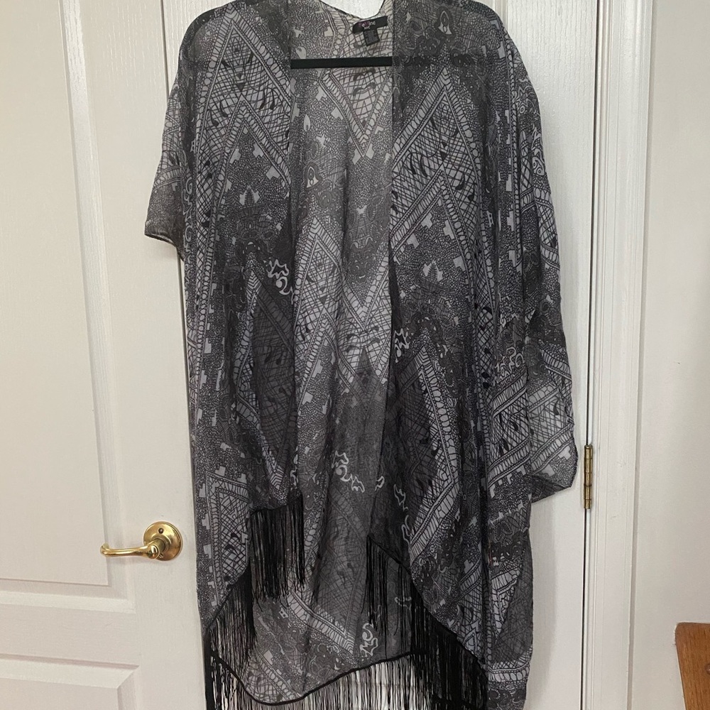 Tribal Printed Kimono